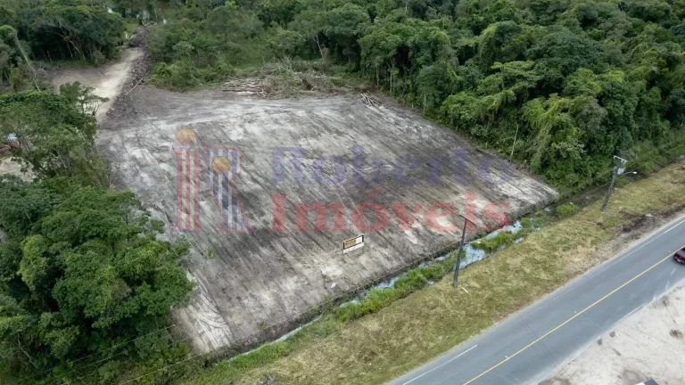 Imagem Excelente Área Comercial e Industrial à Venda em Itapoá - SC