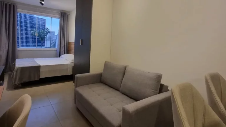 Imagem Kitnet com 1 quarto, 30,29m2, à venda em Porto Alegre, Centro