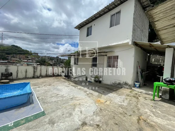 Imagem Oportunidade! Terreno + 3 Casas Prontas para Morar ou Alugar