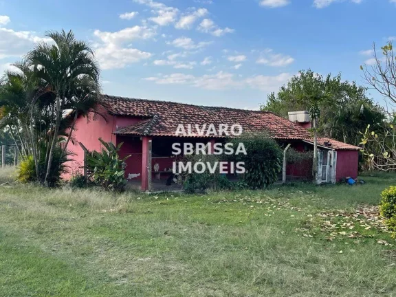 Imagem Sitio à venda com 2 casas em Porangaba SP
