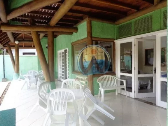 Imagem Casa de luxo à venda em Ubatuba-SP, no bairro Lázaro: 6 quartos, 6 suítes, 2 salas, 1 banheiro, 3 vagas de garagem, 350m².