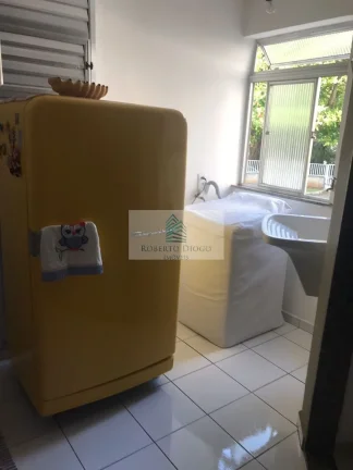 Imagem Apartamento à venda no Rio de Janeiro-RJ, bairro Camorim: 2 quartos, 1 sala, 1 banheiro, 1 vaga de garagem!