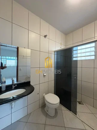 Imagem Casa 3 quartos, Setor Jardim Nova Era, 550.000,00

A casa possui:

- Sala;
- 3 quartos, sendo 1 suit...