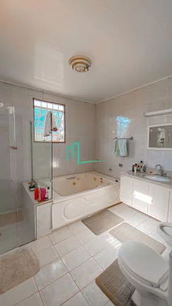 Imagem EXCELENTE CHÁCARA NO CONDOMÍNIO TRÊS PORTEIRAS