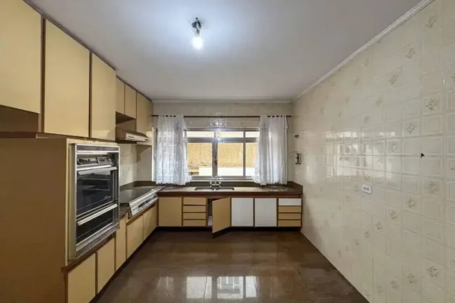 Imagem Sobrado 4 dormitórios com 6 vagas - Jardim Vila Formosa