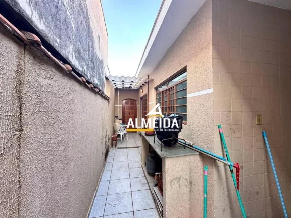 Imagem Casa com 3 dormitórios à venda, 164 m² por R$ 495.000,00 - Cidade Claret - Rio Claro/SP