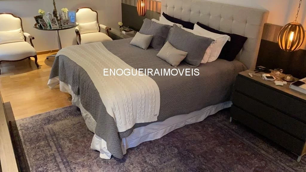 Imagem CASA RESIDENCIAL em SANTANA DE PARNAÍBA - SP, TAMBORÉ
