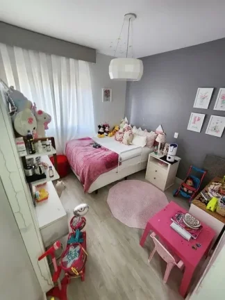 Imagem Apartamento Perdizes, Reformado - 123M², 3 Dorm, Varanda, 2 Vagas, Lazer Completo, Armários Planejados.
