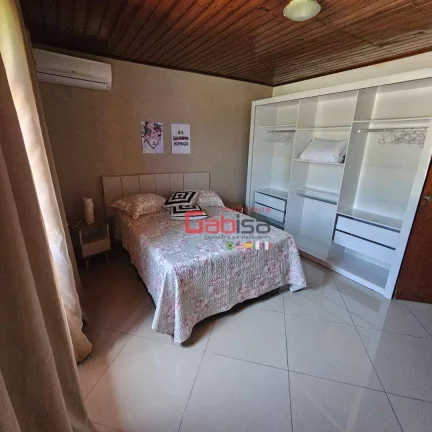 Imagem Casa com 3 dormitórios à venda, 107 m² por R$ 620.000,00 - Jardim Olinda - Cabo Frio/RJ