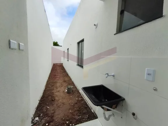 Imagem Casa 3/4 sendo 1 suite master