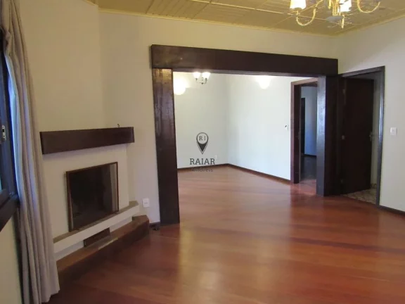 Imagem Casa Residencial/Comercial zoneamento ZR-3, no bairro Rebouças para Venda em Curitiba. CASA localiz... Imagem Casa Residencial/Comercial zoneamento ZR-3, no bairro Rebouças para Venda em Curitiba. CASA localiz...