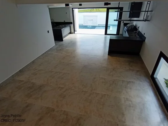 Imagem Casa Nova com Arquitetura Moderna à Venda em Condomínio Fechado na Cidade de Peruíbe.