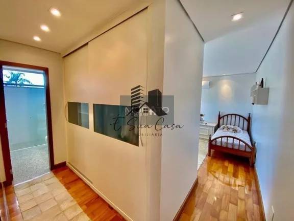 Imagem Casa com 607m² de área construída em terreno de 3,087m².