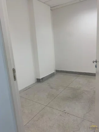 Imagem Salão para Alugar com 203m² na Rua do Retiro - Anhangabaú - Jundiaí/SP