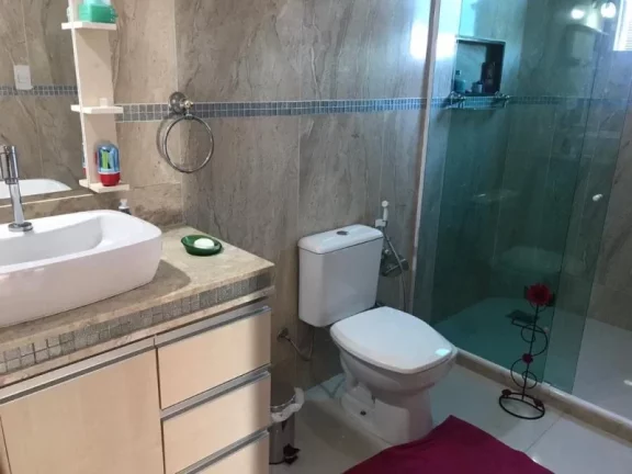 Imagem CASA COM 4 DORMITÓRIOS À VENDA, 390 M² POR R$ 1.600.000,00 - GLÓRIA - MACAÉ/RJ