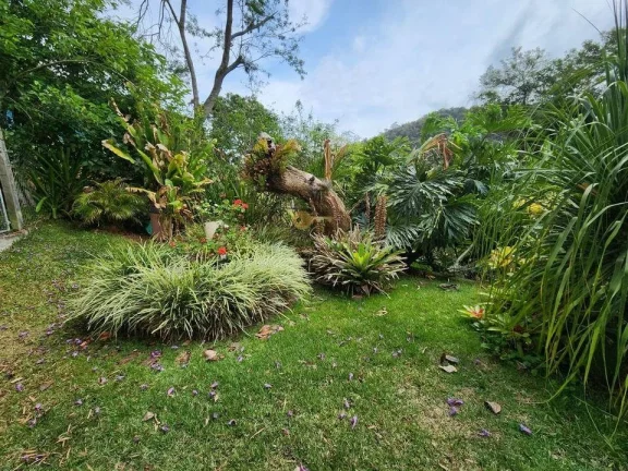 Imagem Casa para Venda em Teresópolis / RJ no bairro Albuquerque