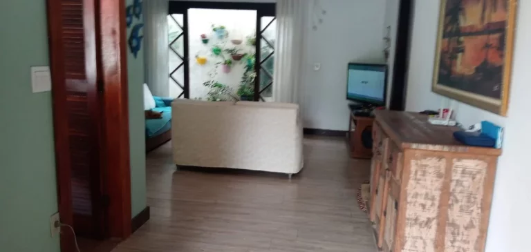 Imagem CASA RESIDENCIAL em Cabo Frio - RJ, Portinho