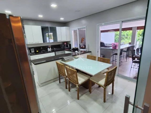 Imagem Casa com 3 dormitórios à venda, 302 m² por R$ 1.680.000,00 - Granja Viana II - Cotia/SP