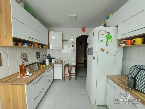 Imagem Apartamento à venda, 82 m² por R$ 475.000,00 - Várzea - Teresópolis/RJ