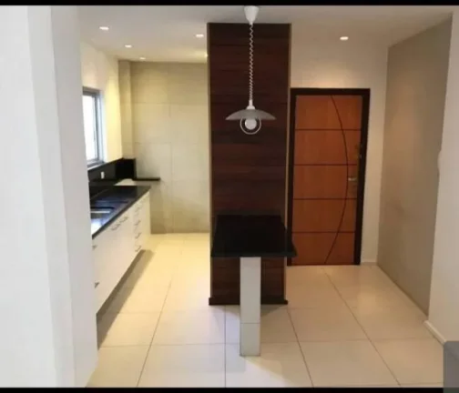 Imagem VENDO APARTAMENTO CASINHA DE BONECA TODO REFORMADO COM VARANDA
