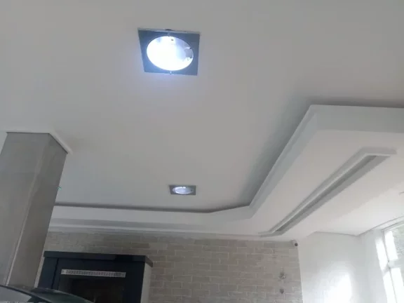 Imagem Casa com 3 dormitórios à venda, 220 m² por R$ 850.000,00 - Ipelândia - Suzano/SP