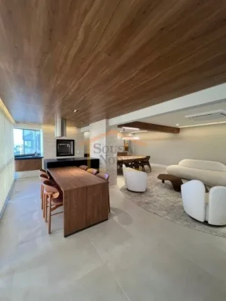 Imagem Apartamento 287m², 100% reformado, nunca habitado, mobiliado, andar com vista livre. Possui 3 dormi...