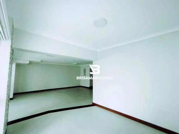 Imagem PITANGUEIRAS- LOCALIZAÇÃO PRIVILEGIADA , 164,48 M² ÚTEI , 02 VAGAS DE GARAGEM NO PRÉDIO , MARAVILHOSA ÁREA DE LAZER.