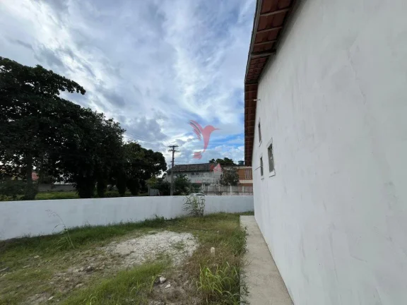 Imagem Casa Nova no Centro de Iguaba Grande:
  
 
 Oportunidade imperd...iacute;vel! Casa totalmente indep...