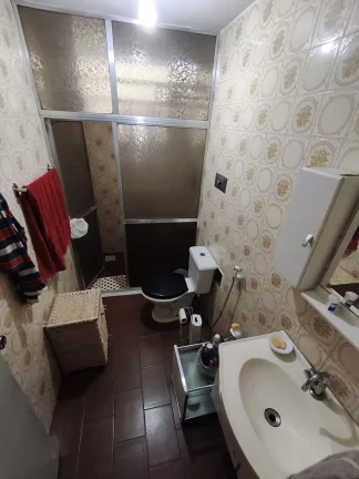 Imagem Casa com 2 quartos e com garagem no bairro Engenho Pequeno, São Gonçalo/RJ