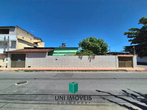 Imagem Casa de Esquina à Venda na Praia do Morro - 360m², 2 Quartos, Aceita Imóvel como Parte do pagamento!