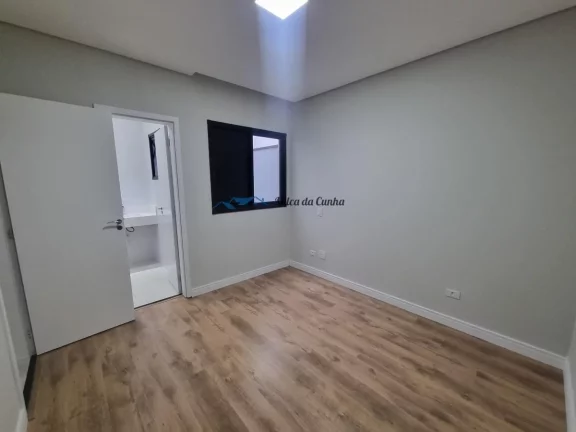 Imagem Lindo Sobrado à venda com 3 suítes, 4 vagas, bairro Assunção, São Bernardo do Campo