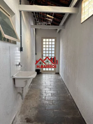 Imagem Casa com 4 Quartos à Venda, 143 m² em Jardim Das Indústrias - São José Dos Campos