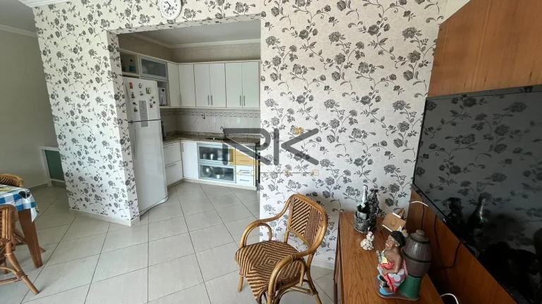 Imagem Cobertura Duplex Praia Grande em Ubatuba-SP com 3 dormitórios,sendo 2 suítes,varanda gourmet com churrasqueira,2 vagas de garagem