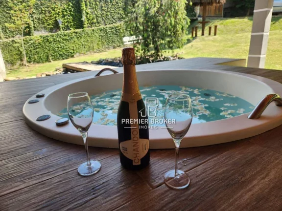 Imagem Casa à venda, 135 m² por R$ 999.000,00 - Albuquerque - Teresópolis/RJ