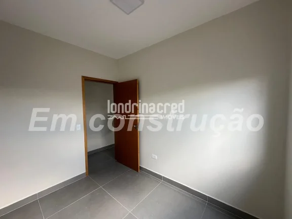 Imagem Casa em condomínio, programa Minha Casa Minha Vida, com 3 quartos (1 suíte), garagem coberta e ótima localização na região norte de Londrina.