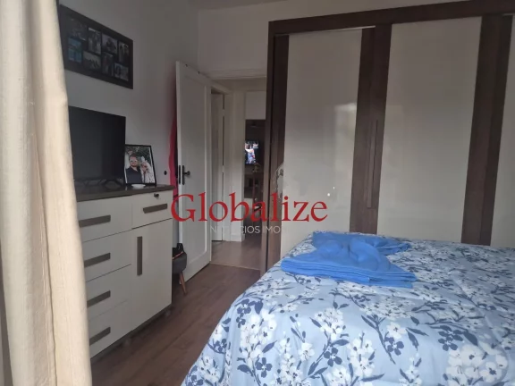 Imagem Apartamento no 1° Andar, com 2 dormitórios à venda no bairro da Aparecida por R$385.000,00.