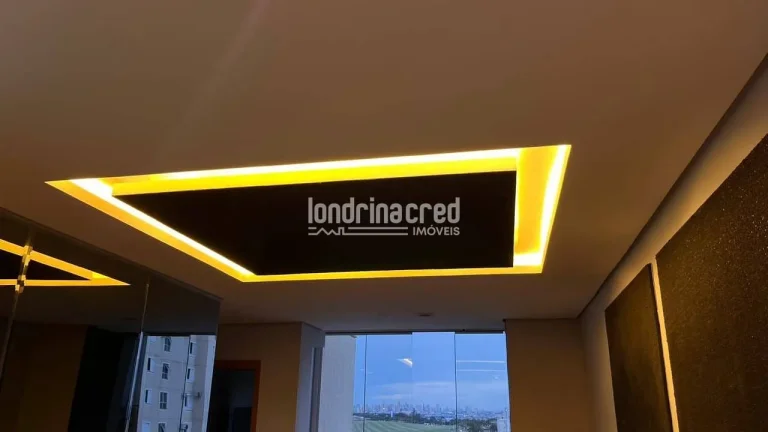 Imagem Apartamento à Venda no Condomínio Laguna Málaga com 47m² de Área Útil 2 Quartos 1 Banheiro e 1 Vaga de Garagem em Ótima Localização