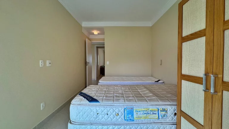 Imagem Apartamento com 4 dormitórios à venda, 185 m por R$ 7.000.000,00 - Riviera
