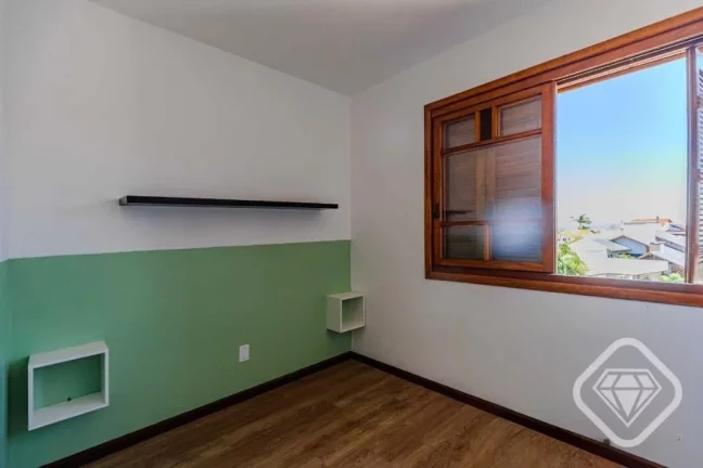 Imagem Casa aconchegante em condomínio no coração da Zona Sul de Porto Alegre.

Brilhante Imóveis apres...