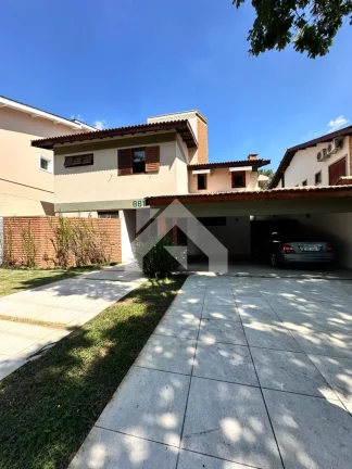 Casa de Condomínio em Alphaville - Santana de Parnaíba