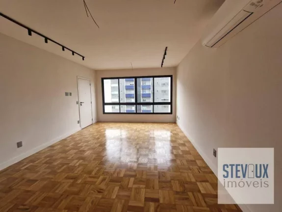 Imagem Apartamento reformado com 3 dormitórios e vaga fixa