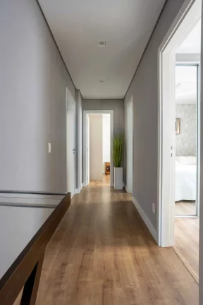 Imagem Apartamento mobiliado com 3 dormitórios sendo 1 suíte e 2 vagas de garagem na Brava em Itajaí
