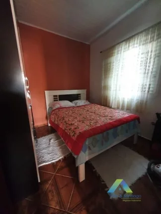 Imagem IPIRANGA Sobrado 160M², 4 dormitórios, 2 vagas com ótima localização e valor !!!
