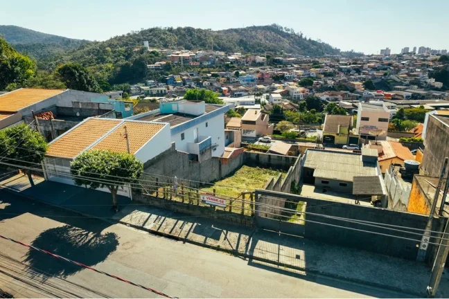 Imagem Terreno à venda em Jundiaí, Vila Maringá, 266m2