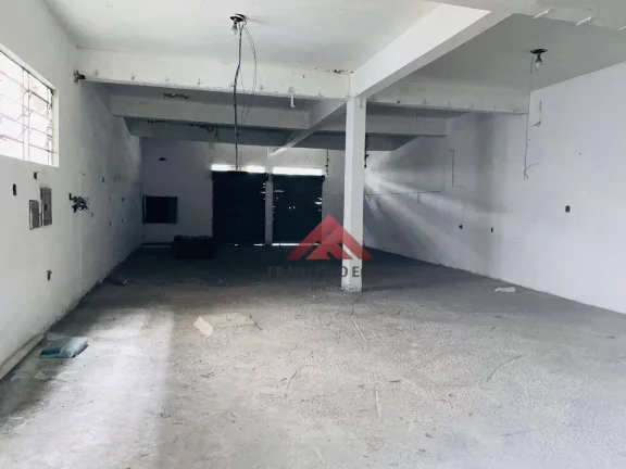 Imagem Galpão para alugar, 700 m² por R$ 7.500,00/mês - Santa Rosa - Niterói/RJ