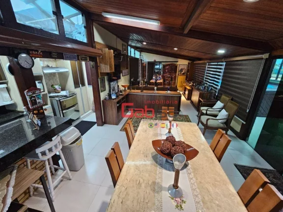 Imagem Cobertura à venda, 220 m² por R$ 950.000,00 - Centro - Cabo Frio/RJ