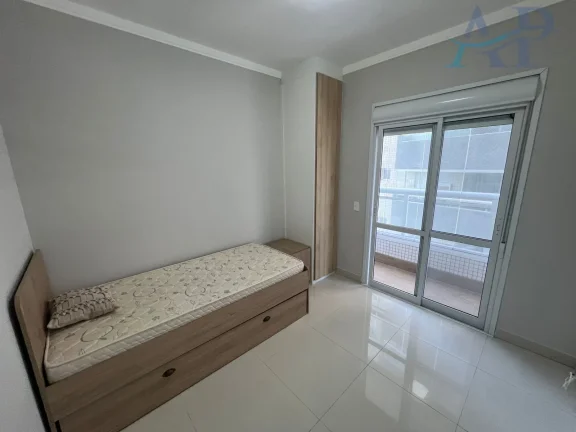 Imagem Apartamento no Canto do Forte em Praia Grande com 4 Dormitórios