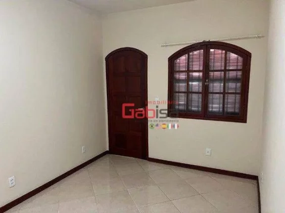 Imagem Casa com 4 dormitórios à venda, 150 m² por R$ 640.000,00 - Vila Blanche - Cabo Frio/RJ