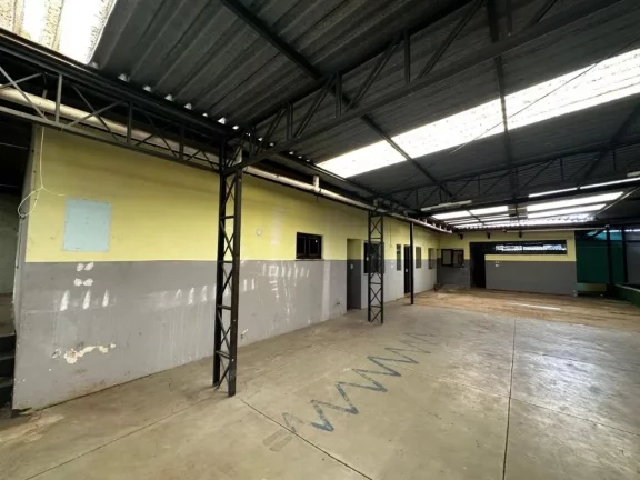 Imagem Prédio, 1480 m² - venda por R$ 4.500.000,00 ou aluguel por R$ 25.300,00/mês - Vila Figueira - Suzano/SP