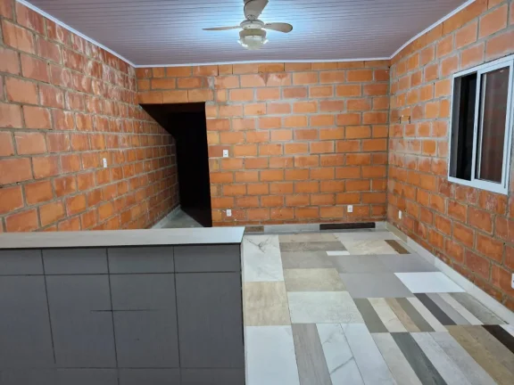 Imagem Galpão comercial para locação em Sorocaba-SP, bairro Boa Vista: 4 salas e 158,00 m² de área.